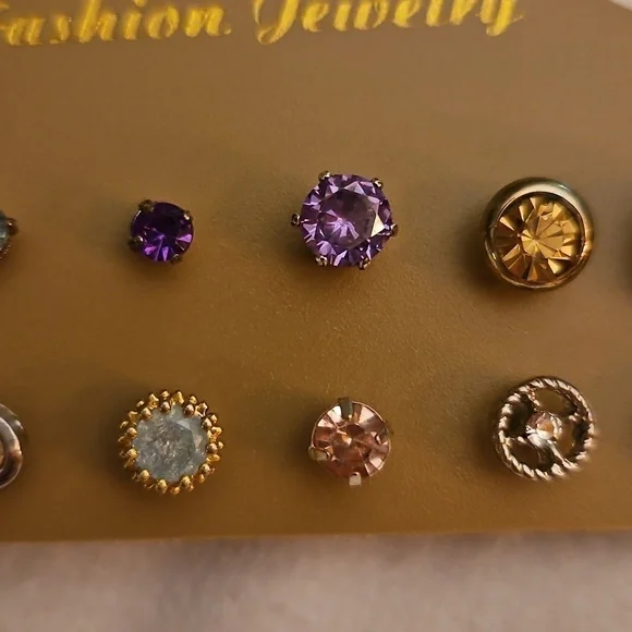 3/$30 Vintage Three Pair and Six Single Crystal Rhinestone Earrings - Picture 3 of 4